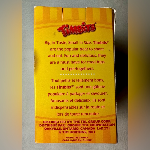 Tim Hortons Snowman Christmas Ornament 2011 - Picture 2 of 6